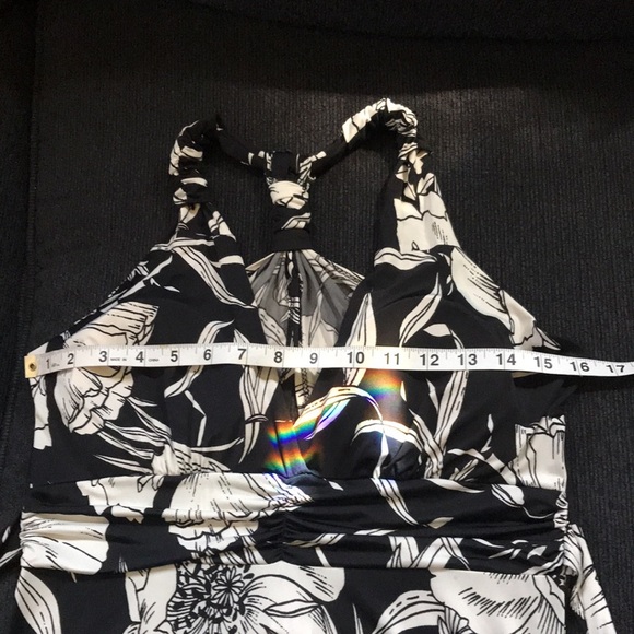 Nani Kai Hawaii Floral Halter Dress Asymmetrical Hem Open Back w/Tie Belt -M - Picture 9 of 11